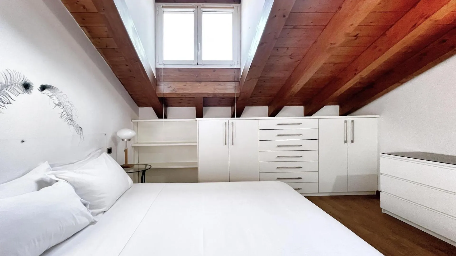 Ur-Nest Giuseppe Ceneri Appartement Bologna Italië